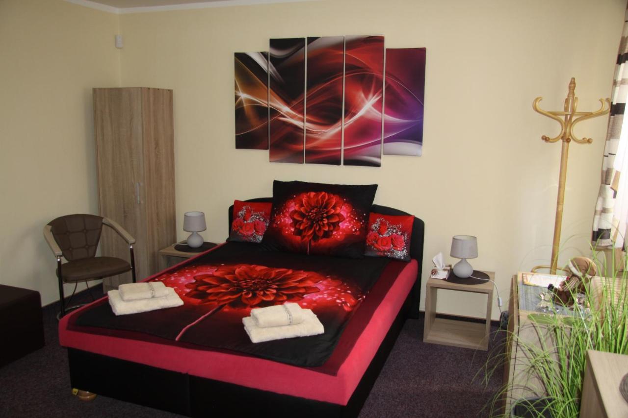 Pension Relax U Komina Frantiskovy Lazne Luaran gambar